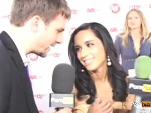 PornhubTV Tia Cyrus Kayden Kross Red Carpet 2012 AVN Awards