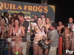 WILD WET T 9 – Scene 1