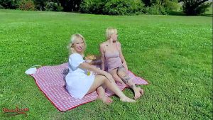 Blonde Sluts Greta Foss & Vera Jarw Share Mr. Texas’s Thick Cock!